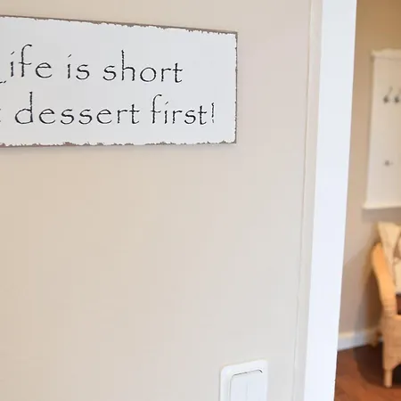 Schoenes Neues Hochwertig Renoviertes 2-zimmer In Der 4. Etage. Westerland