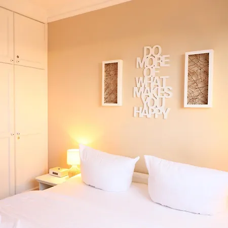 Appartamento Schoenes Neues Hochwertig Renoviertes 2-zimmer In Der 4. Etage. *